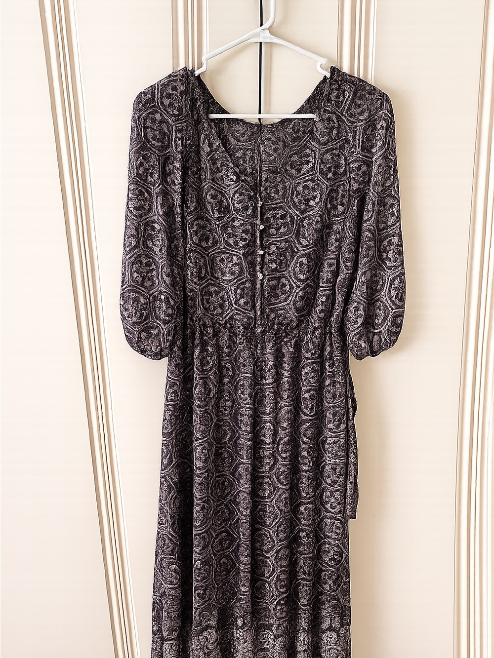 LOFT Black and White Printed Long Sleeve Midi Dress